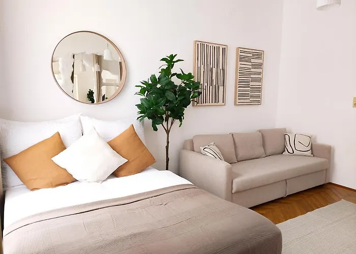 Διαμέρισμα Hidden Garden - Spacious Modern - 1 Min To Shuttle *